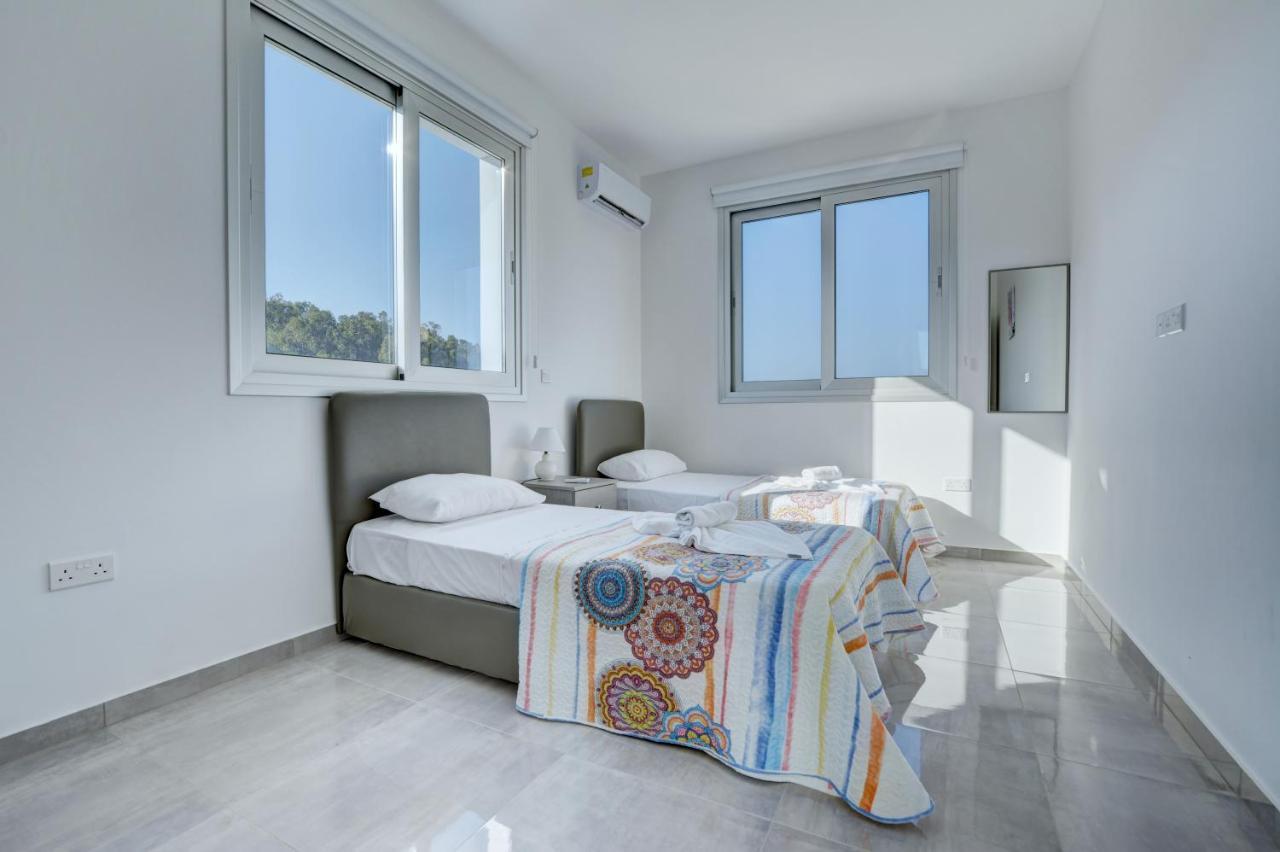 Chloe Luxury Villas Protaras Exterior foto