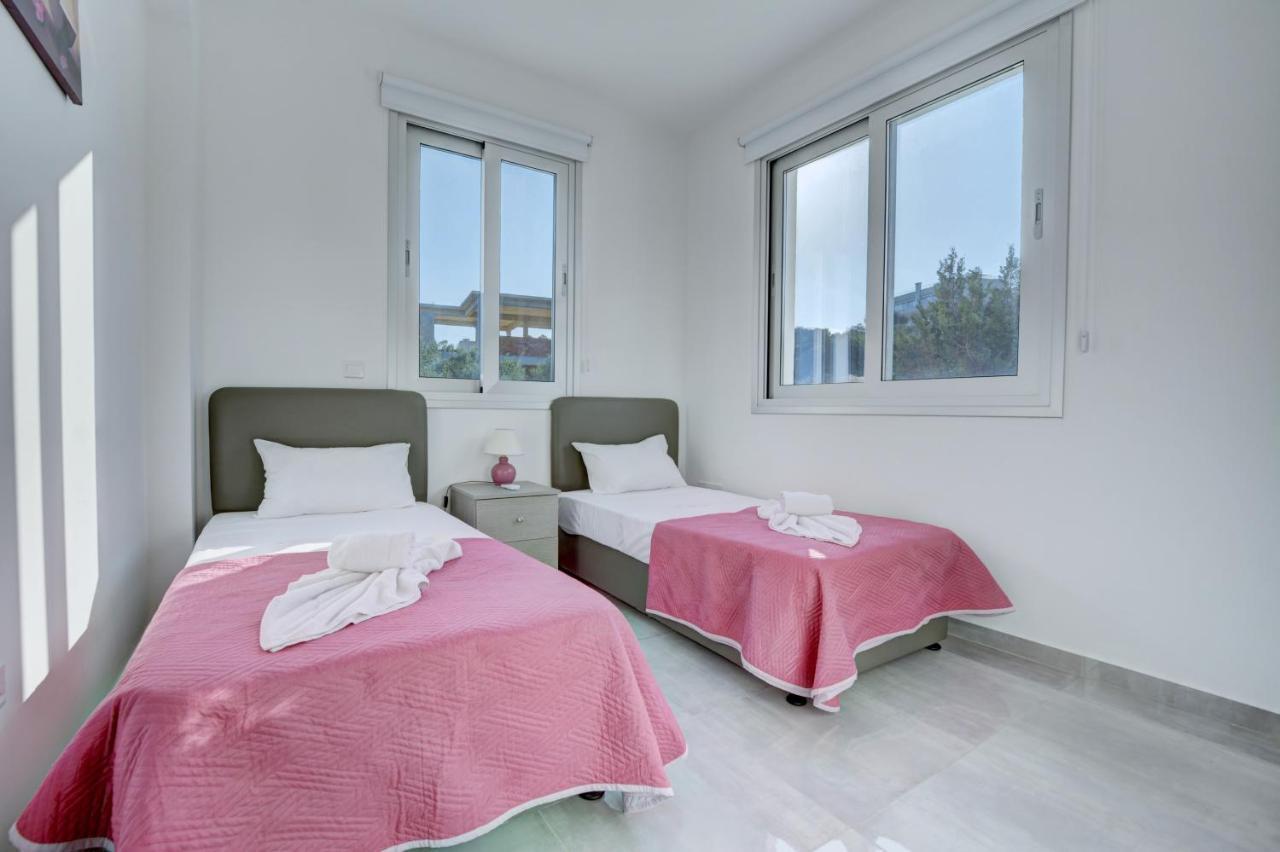 Chloe Luxury Villas Protaras Exterior foto